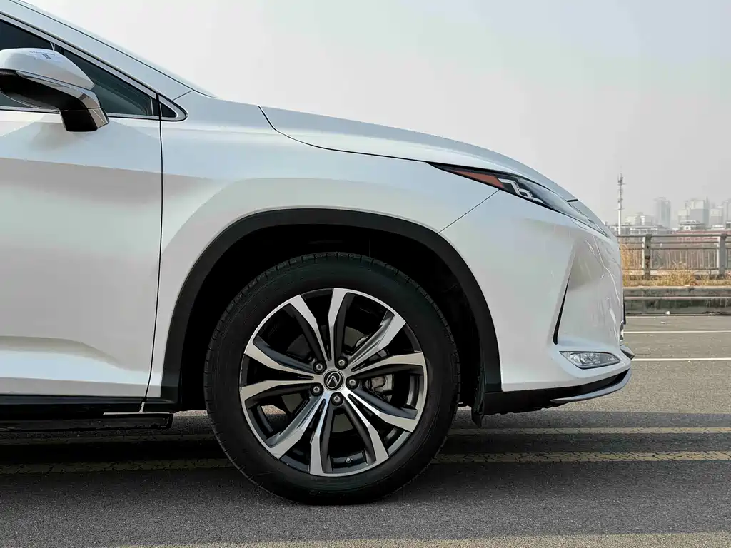 Lexus RX Facelift 300 4 WD Elegant