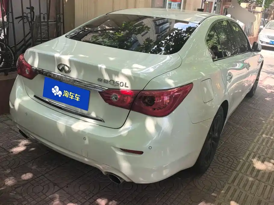 Infiniti Q50 L 2.0 T Joy