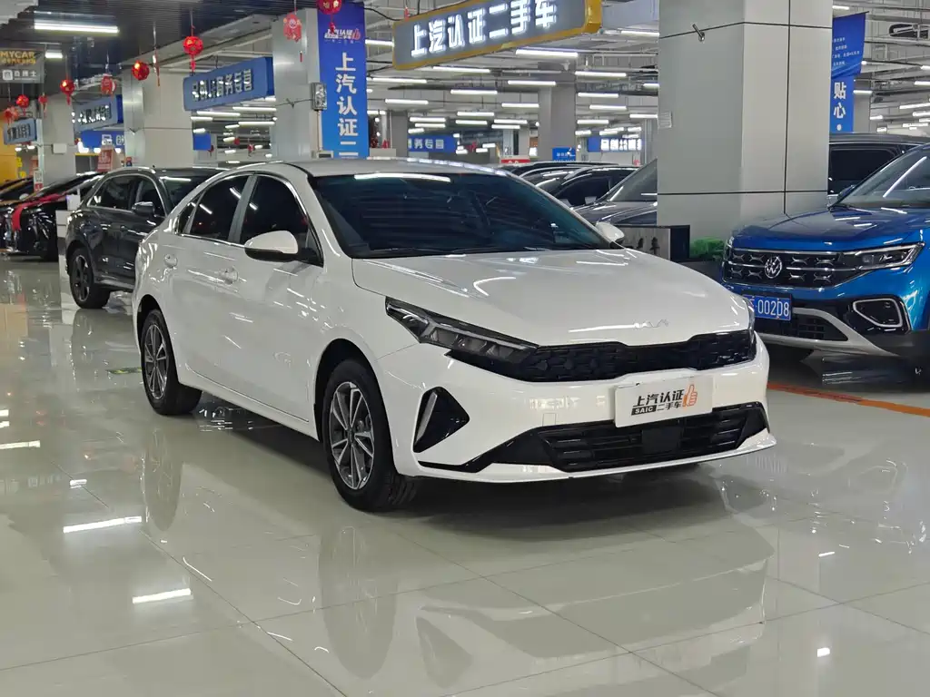 Kia K3 起亚K3 2023款 1.5 L CVT舒适版