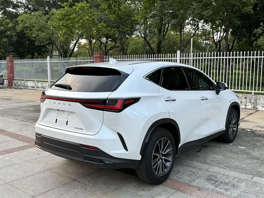 Lexus NX 260 FWD Creative Speed