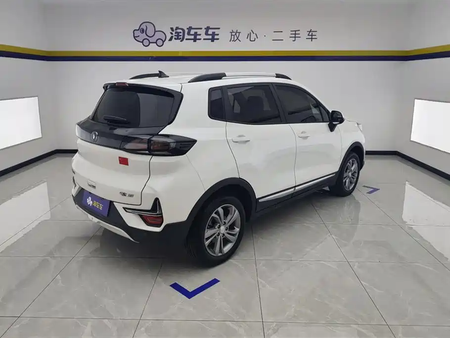 Changan CS15 长安CS15 2021款 1.5 L 手动进取型