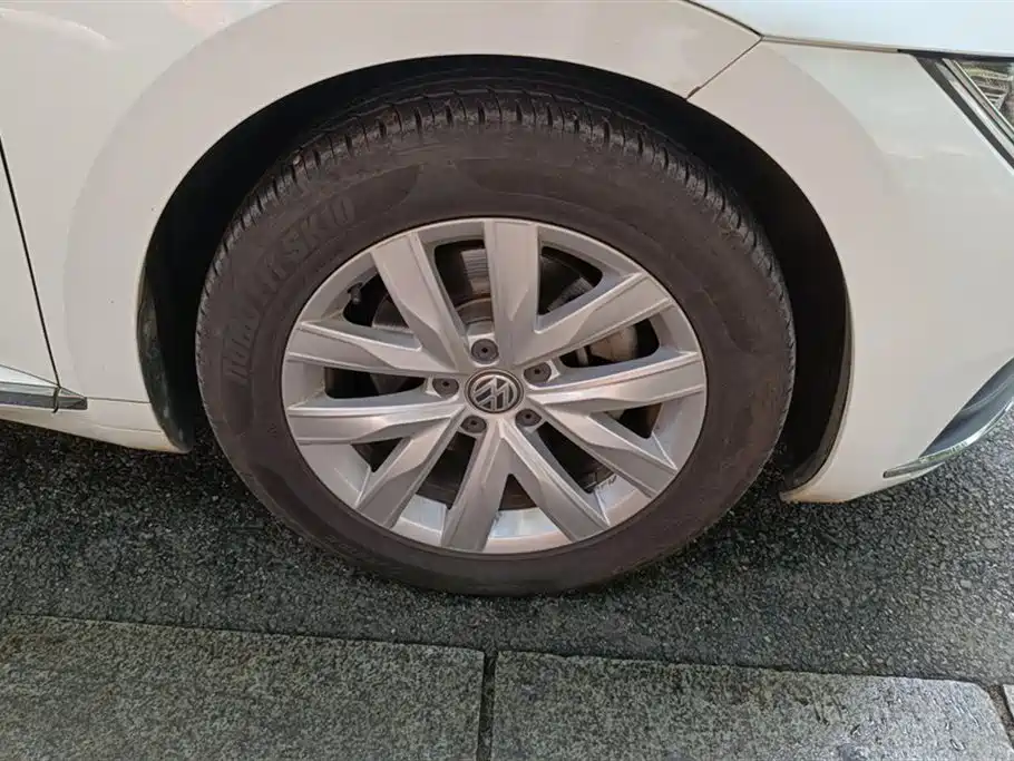 VW CC 一汽-大众CC 2019款 330 TSI 华颜版 国V