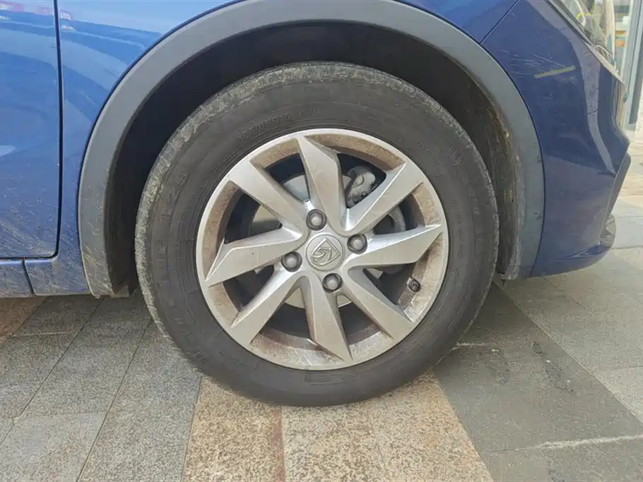 Baojun 310 W 1.5 L Manual Fashion CN-V