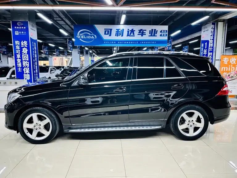 Mercedes-Benz M-Class ML 400 4 MATIC Luxury