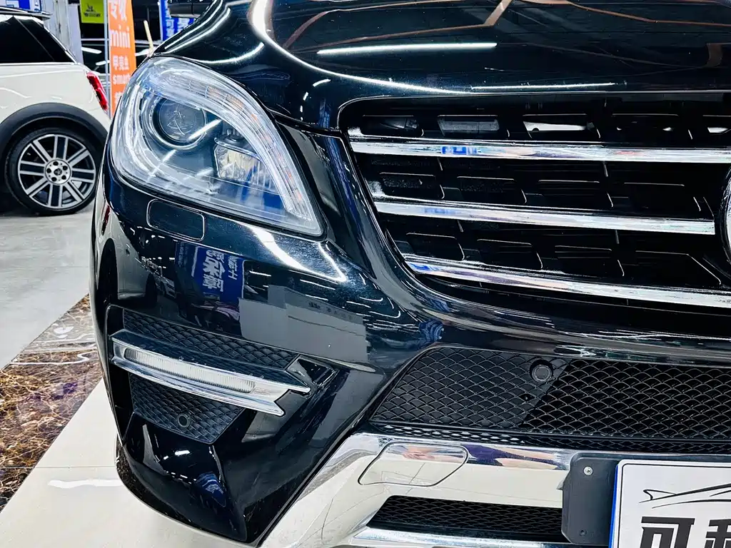 Mercedes-Benz M-Class ML 400 4 MATIC Luxury