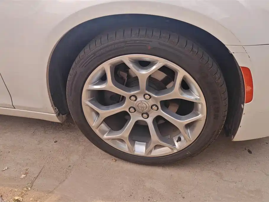 Chrysler 300 C (Import) 3.0 L Transcend