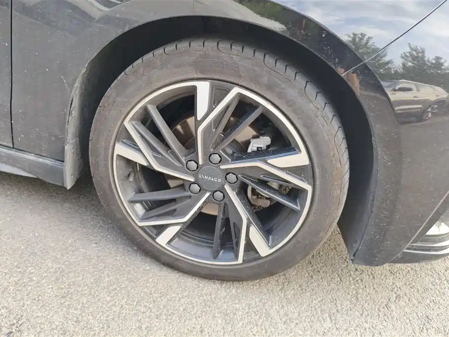 Lynk & Co 03 1.5 TD DCT Power Pro