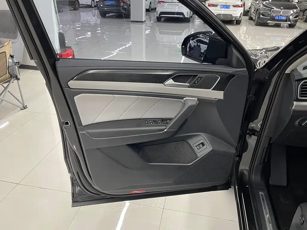 Tayron 280 TSI 2 WD Luxury Plus Advanced
