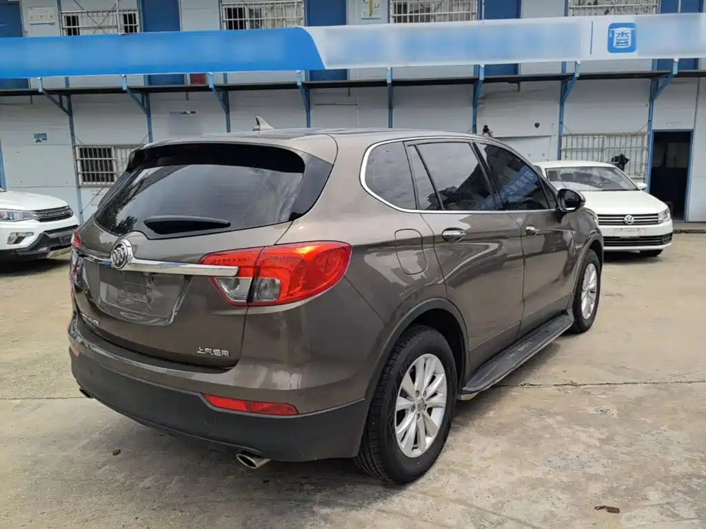 Envision Plus 28 T 4 WD Elite