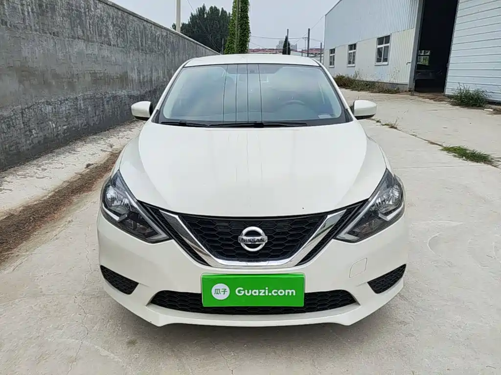 Sylphy Classic 1.6 XE CVT Comfort