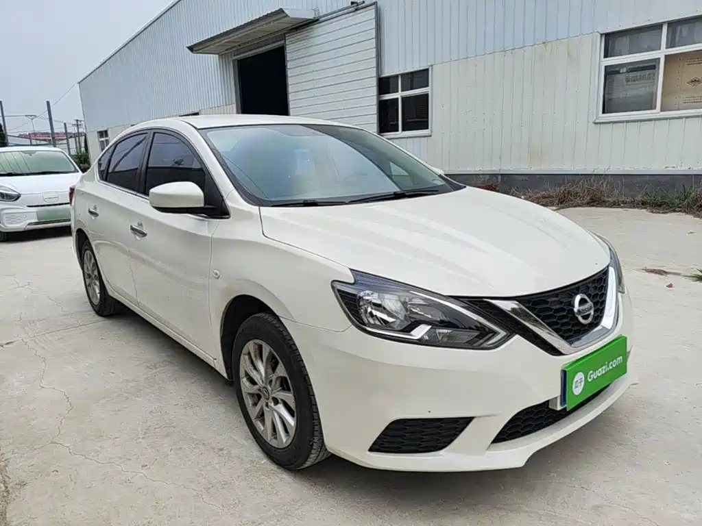 Sylphy Classic 1.6 XE CVT Comfort