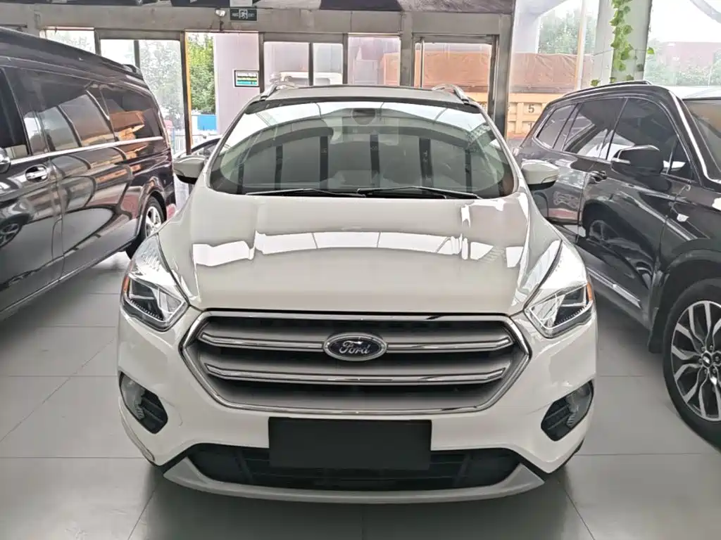 Kuga EcoBoost 180 2 WD