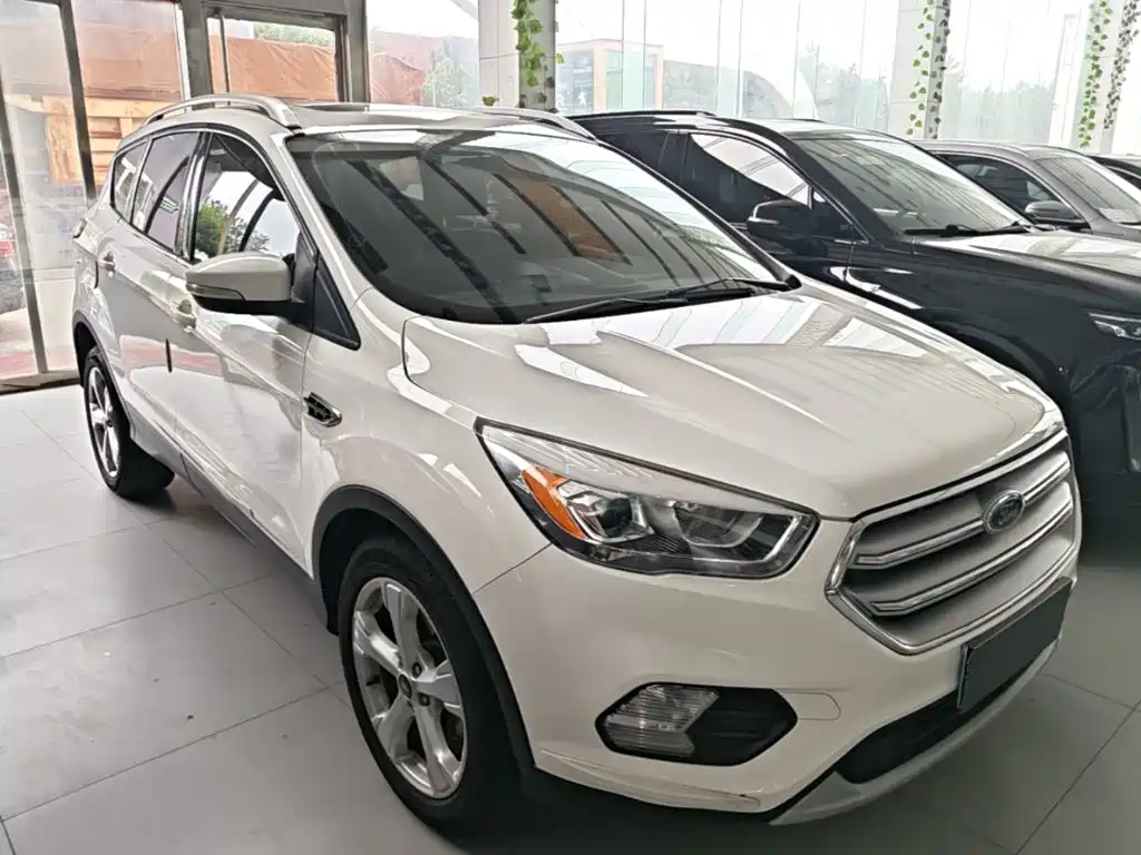 Kuga EcoBoost 180 2 WD
