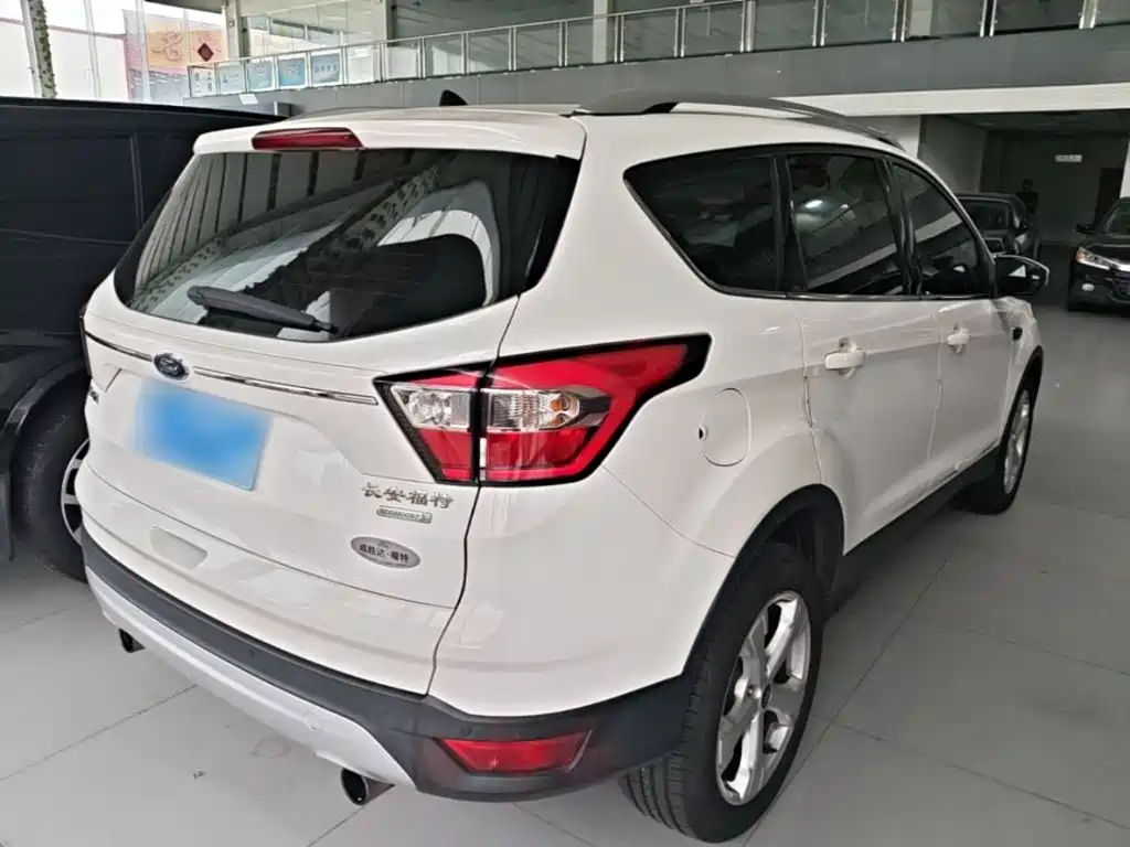 Kuga EcoBoost 180 2 WD