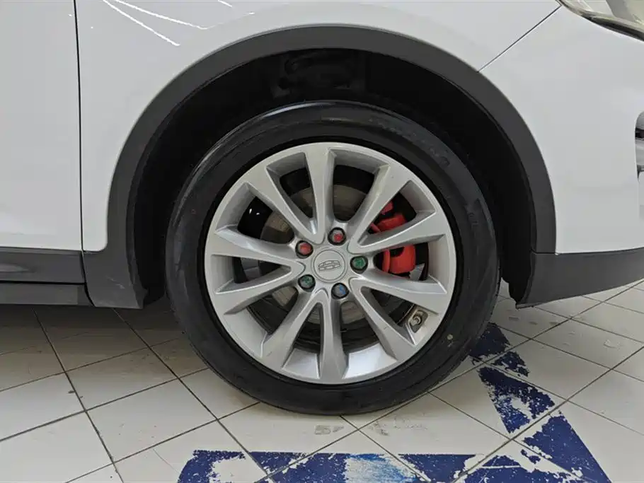 Emgrand GS Sport 1.8 L Manual Leading Style