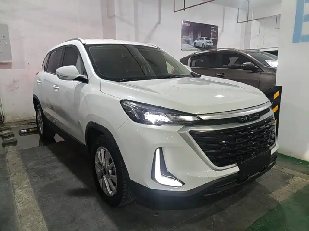 BAIC X3 1.5 T Manual Glory