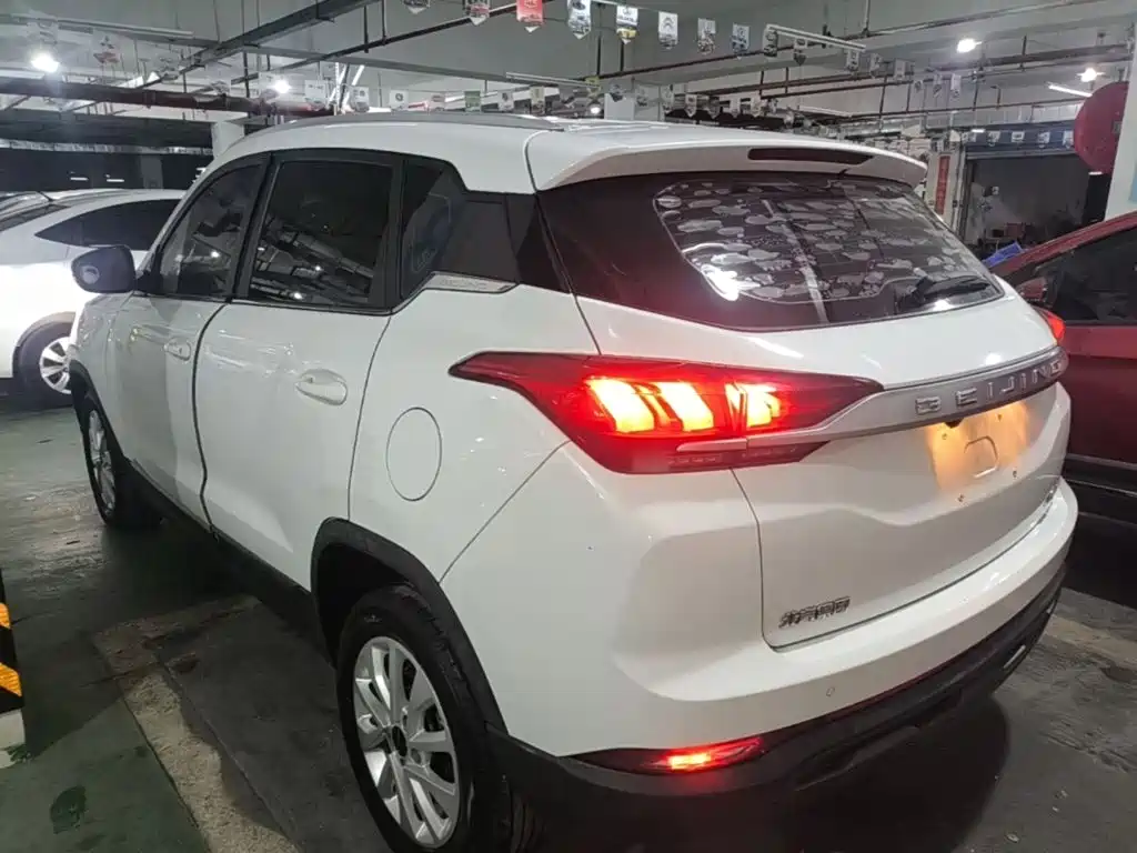 BAIC X3 1.5 T Manual Glory