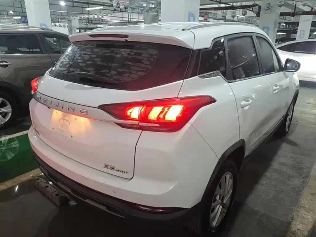 BAIC X3 1.5 T Manual Glory
