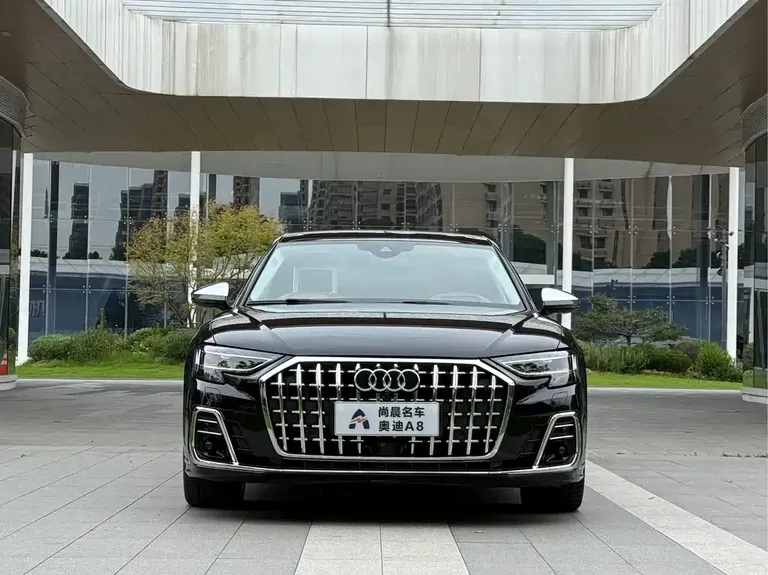 Audi A8 Plus A8 L 55 TFSI quattro Distinguished