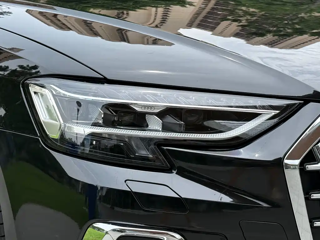 Audi A8 Plus A8 L 55 TFSI quattro Distinguished