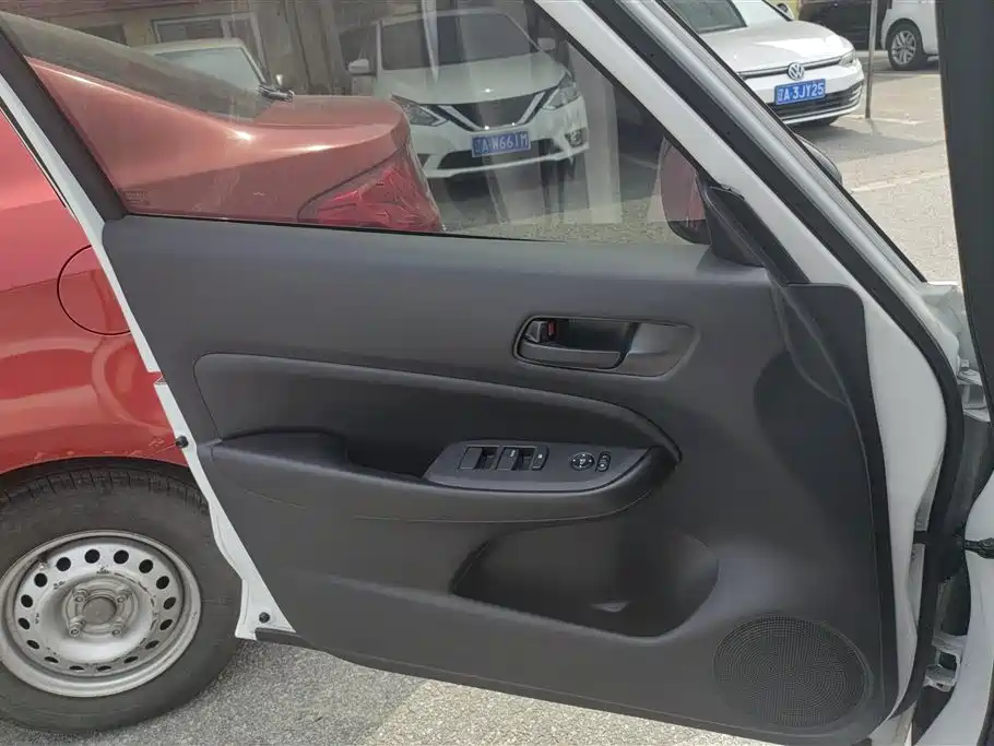 Fit 1.5 L CVT Unlimited MUGEN