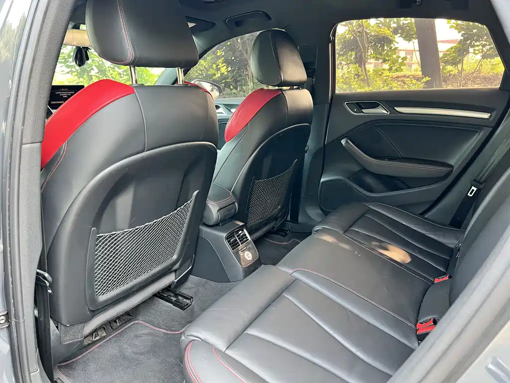 Audi S3 Facelift S3 2.0 T Limousine