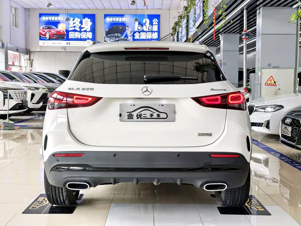 Mercedes-Benz GLA GLA 220 4 MATIC