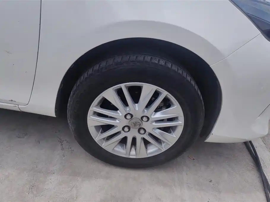 Vios FS 1.5 L CVT Sharp Speed