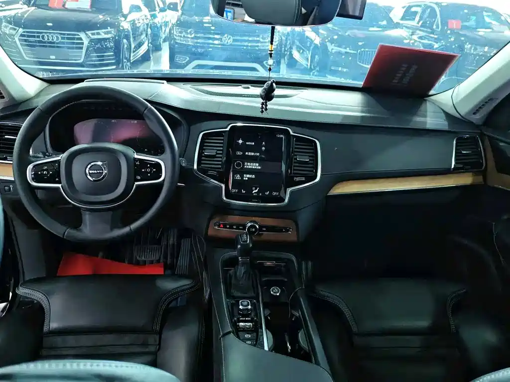 Volvo XC90 沃尔沃XC90 2019款 T6 智雅版 7座 国VI