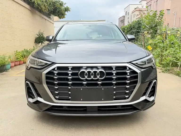 Audi Q3 35 TFSI Fashion Dynamic