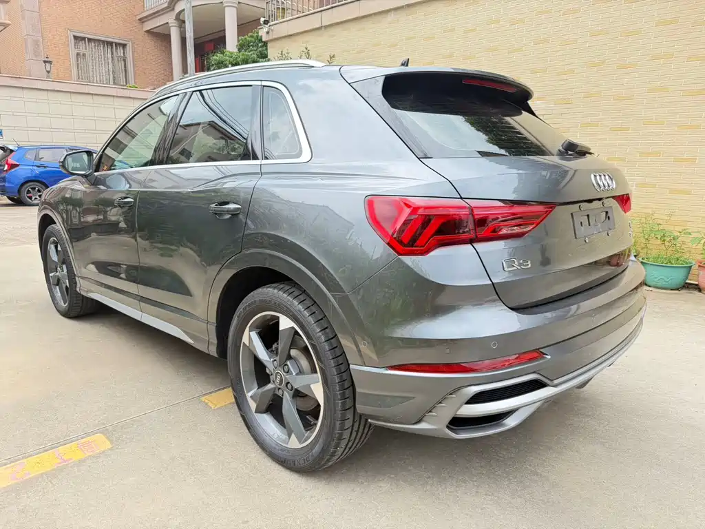 Audi Q3 35 TFSI Fashion Dynamic