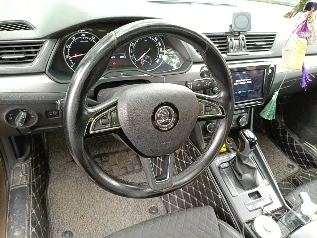 Superb TSI330 DSG Creation