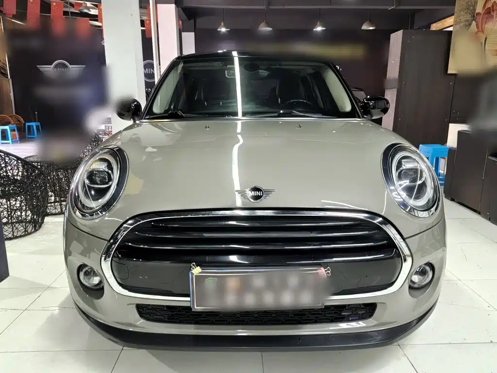 MINI 1.5 T COOPER Classic 5-door