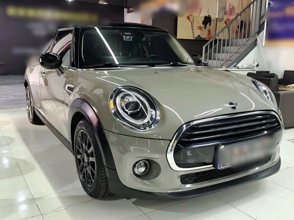 MINI 1.5 T COOPER Classic 5-door