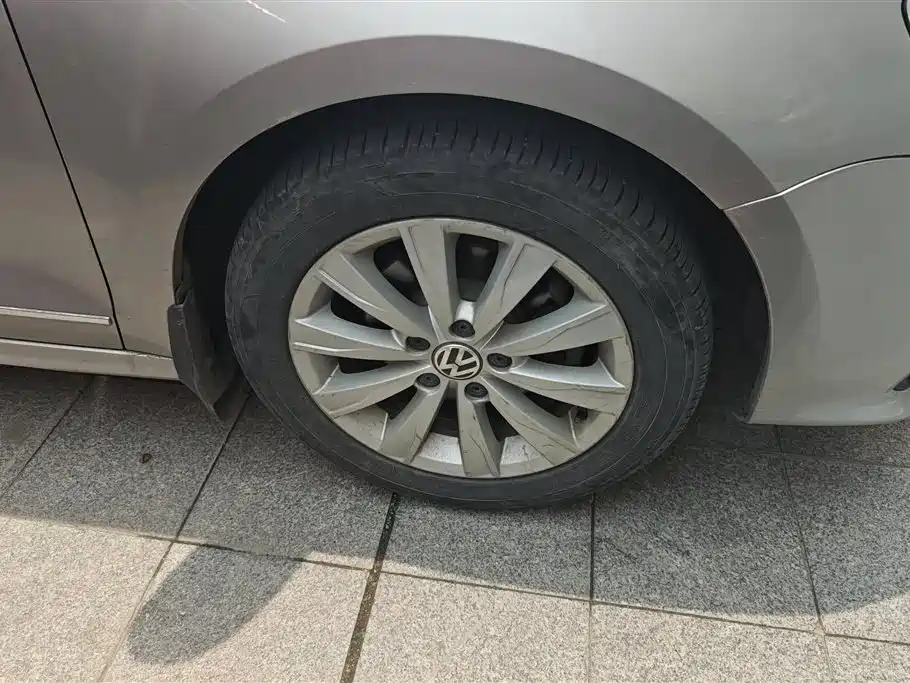 Sagitar 1.6 L Auto Comfort