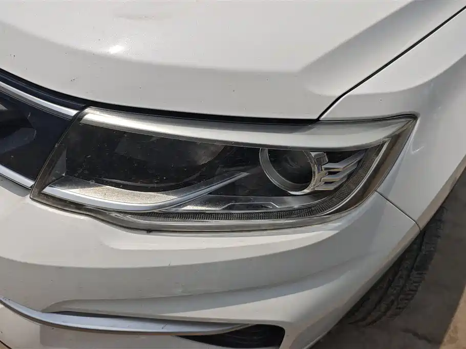 Changan CS35 PLUS 1.6 L Auto Connected