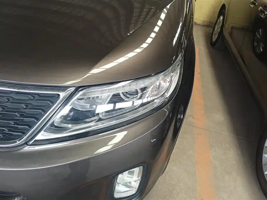 Sorento 索兰托 2013款 2.4 L 7座汽油豪华版 国IV