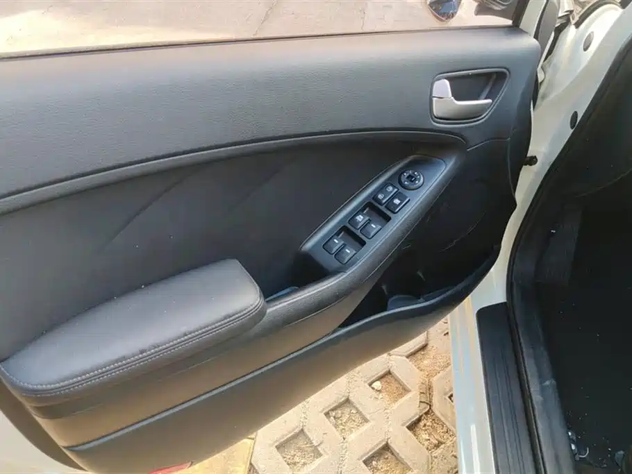 Kia K3 1.6 L Auto GL