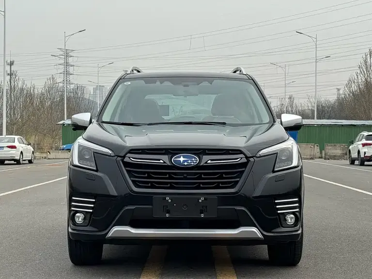 Subaru Forester 2.5 i AWD Flagship EyeSight