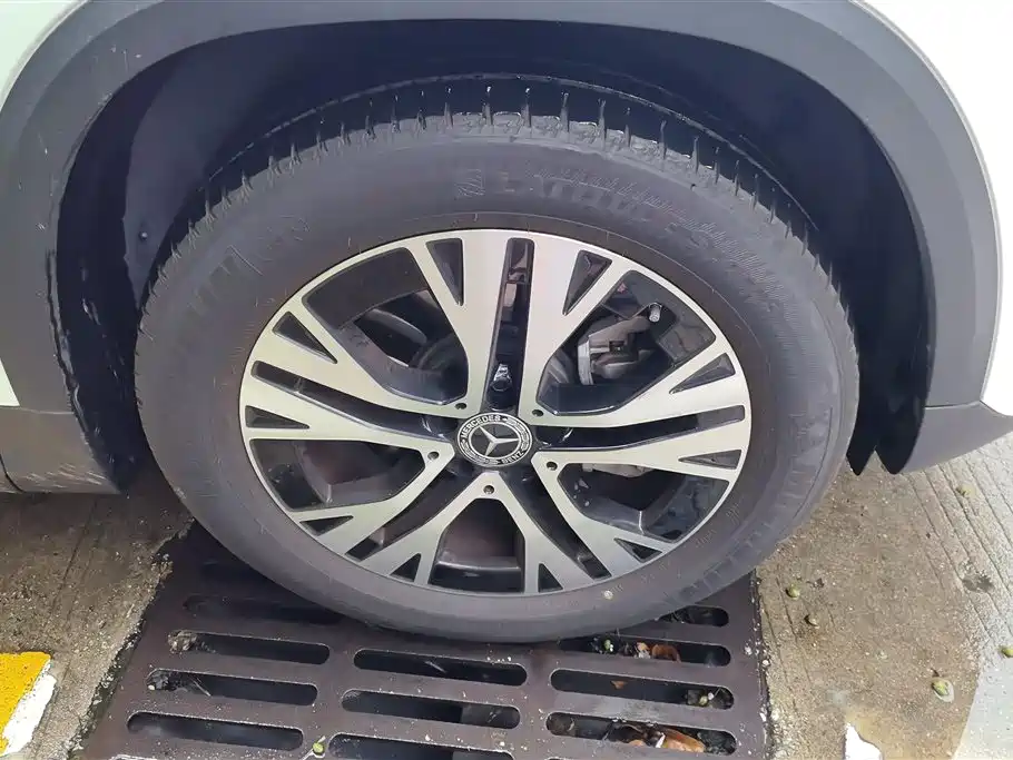 Mercedes-Benz GLA GLA 220
