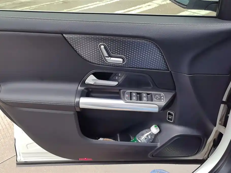 Mercedes-Benz GLA GLA 220