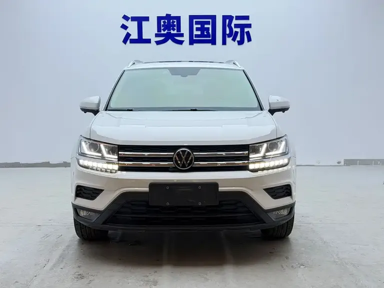 Volkswagen Tharu 280 TSI 2 WD Comfort