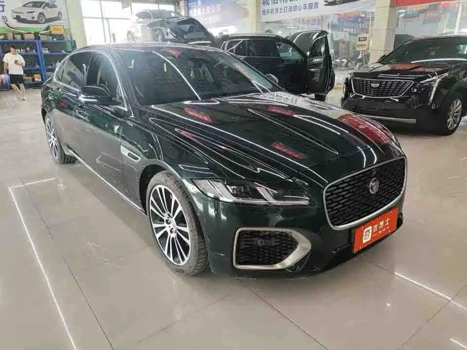 Jaguar XFL 2.0 T P250 2 WD Premium Luxury