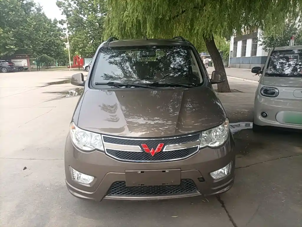 Wuling Hongguang 1.5 L S Standard