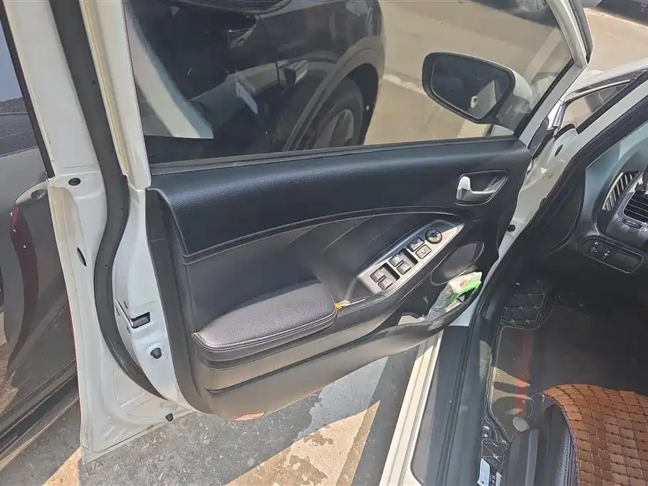 Kia K3 1.6 L Auto GLS