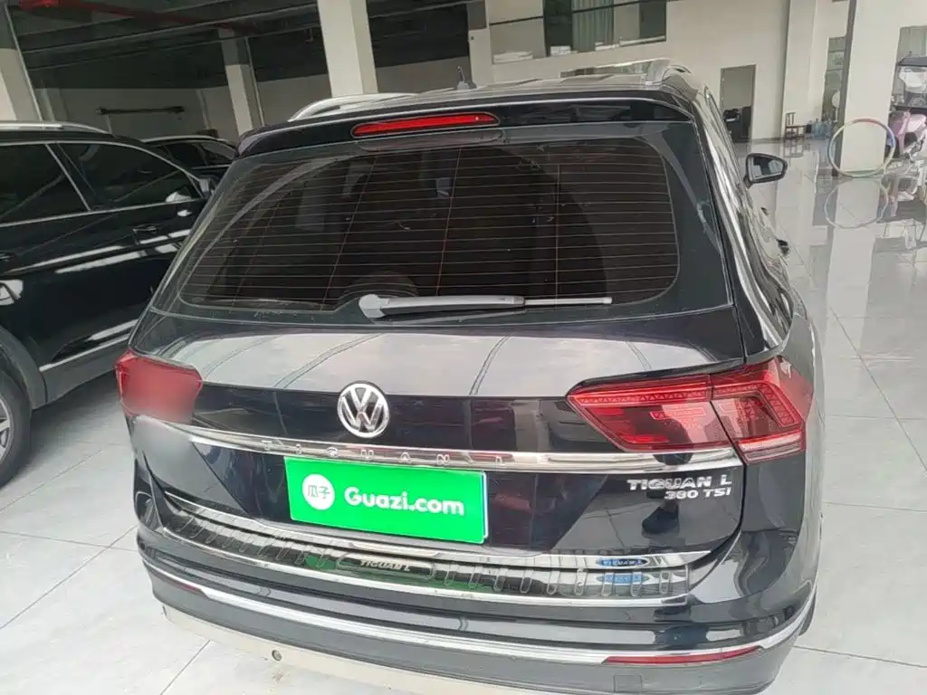 Tiguan L 380 TSI Auto 4 WD Luxury