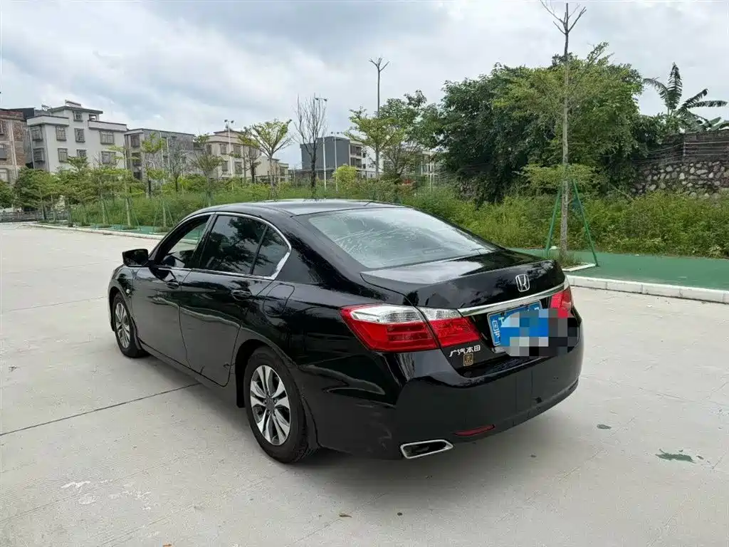 Accord 2.0 L LX Comfort