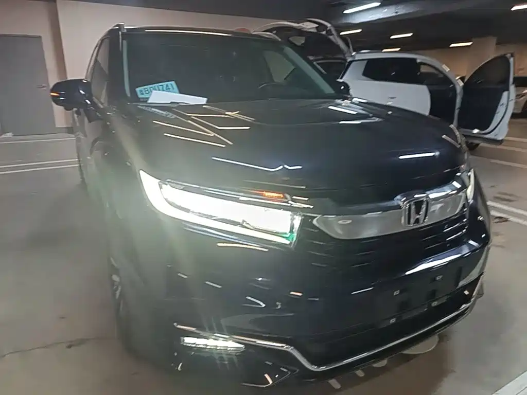 Avancier 370 TURBO 4 WD Premium
