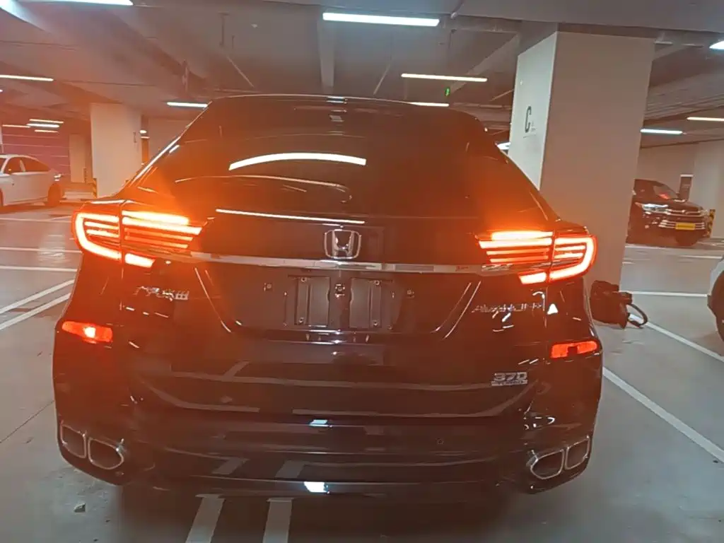 Avancier 370 TURBO 4 WD Premium