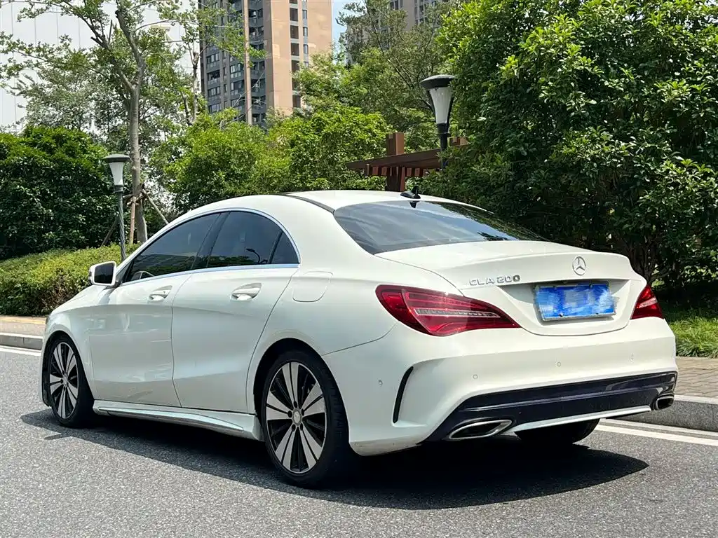 Mercedes-Benz CLA (Import) Facelift CLA 200 Fashion